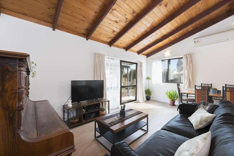 2/391 West Coast Road Glen Eden_19