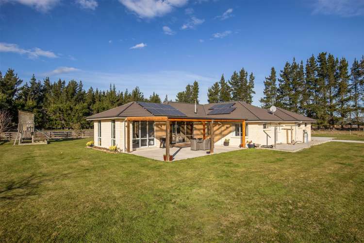 135 Swamp Road Loburn_20