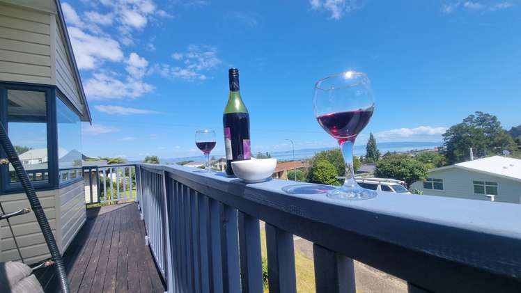 114 Regent Heights Thames_16