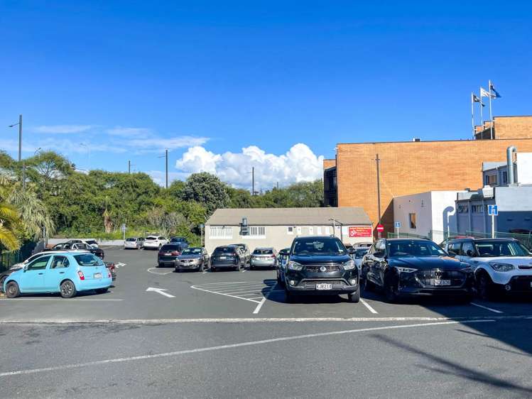 5 Totara Avenue New Lynn_17