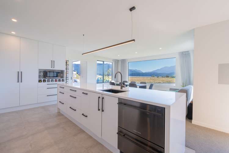 10 Red Deer Place Te Anau_8