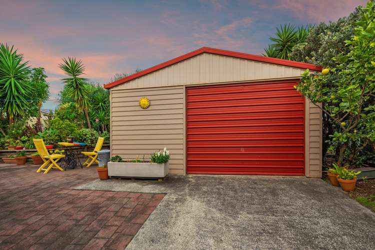 82 Omaha Drive Omaha_16