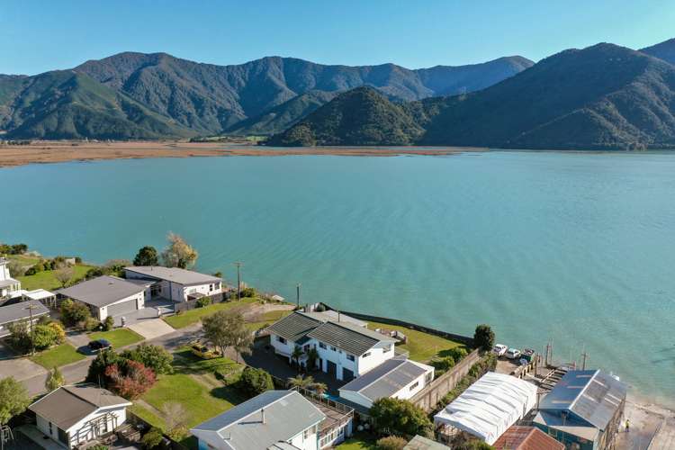 12 Rose Street Havelock_19