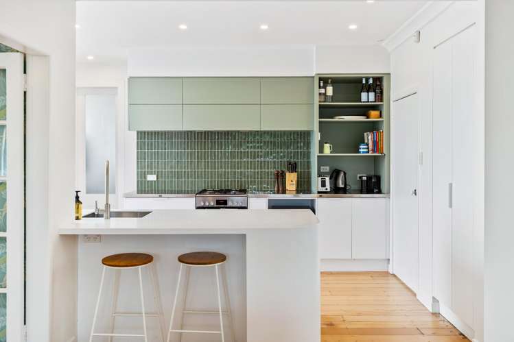 46 Smale Street Point Chevalier_2