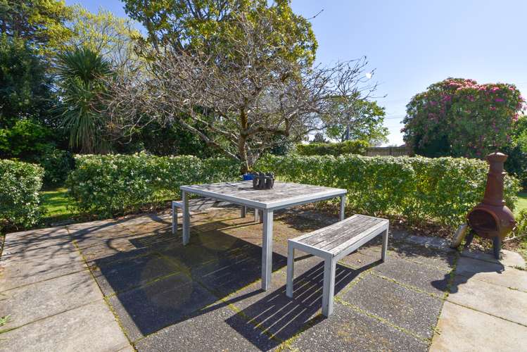 62 Park Road Carterton_17