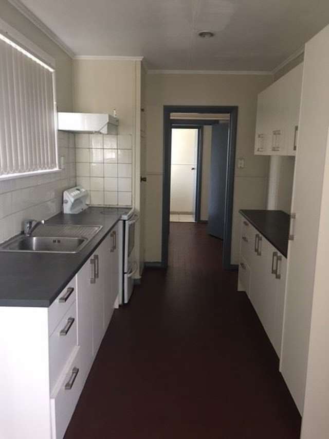 1 Salas Place Papakura_4