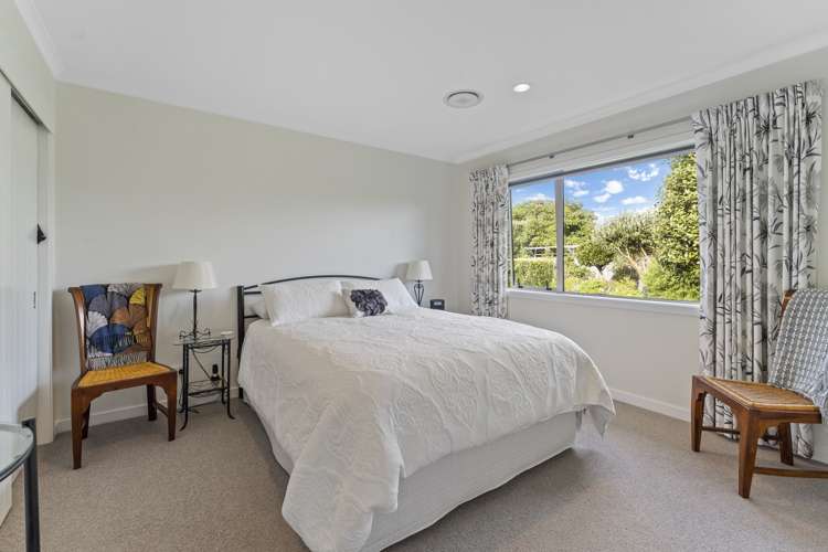 11 Byron Brown Place Otaki Beach_9