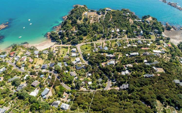 71-73 Coromandel Road Oneroa_10