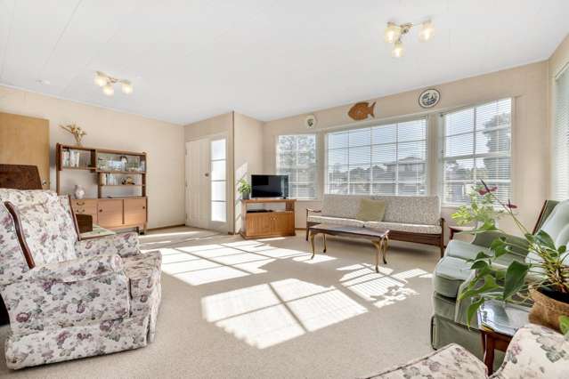 10 Studfall Street Pakuranga Heights_4