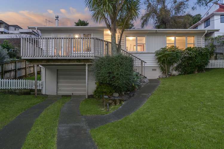 35 Emily Place Bellevue_24