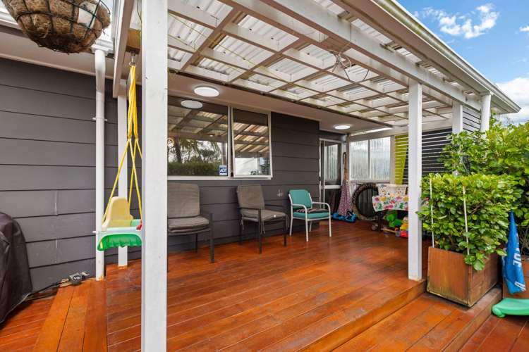 26 Parakai Avenue Parakai_6