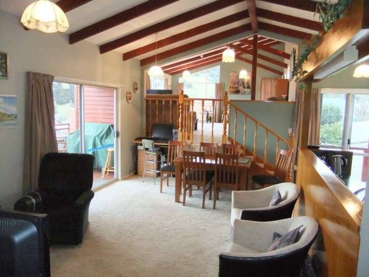 4 Silverbirch Lane Duvauchelle_10