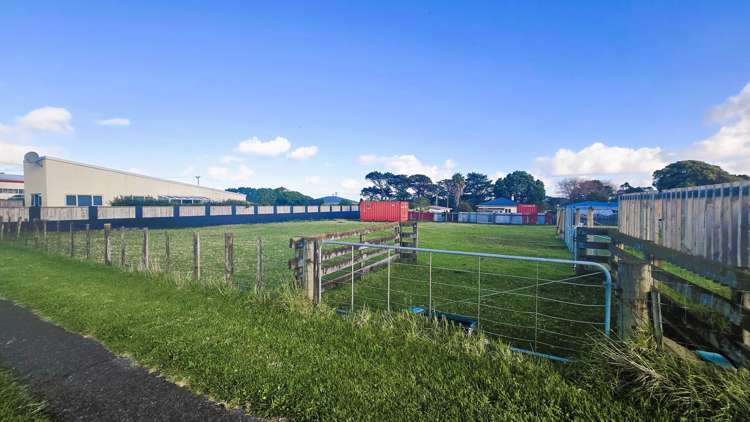 8 Tasman Street Opunake_6