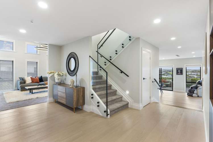 112 Wainui Road_3