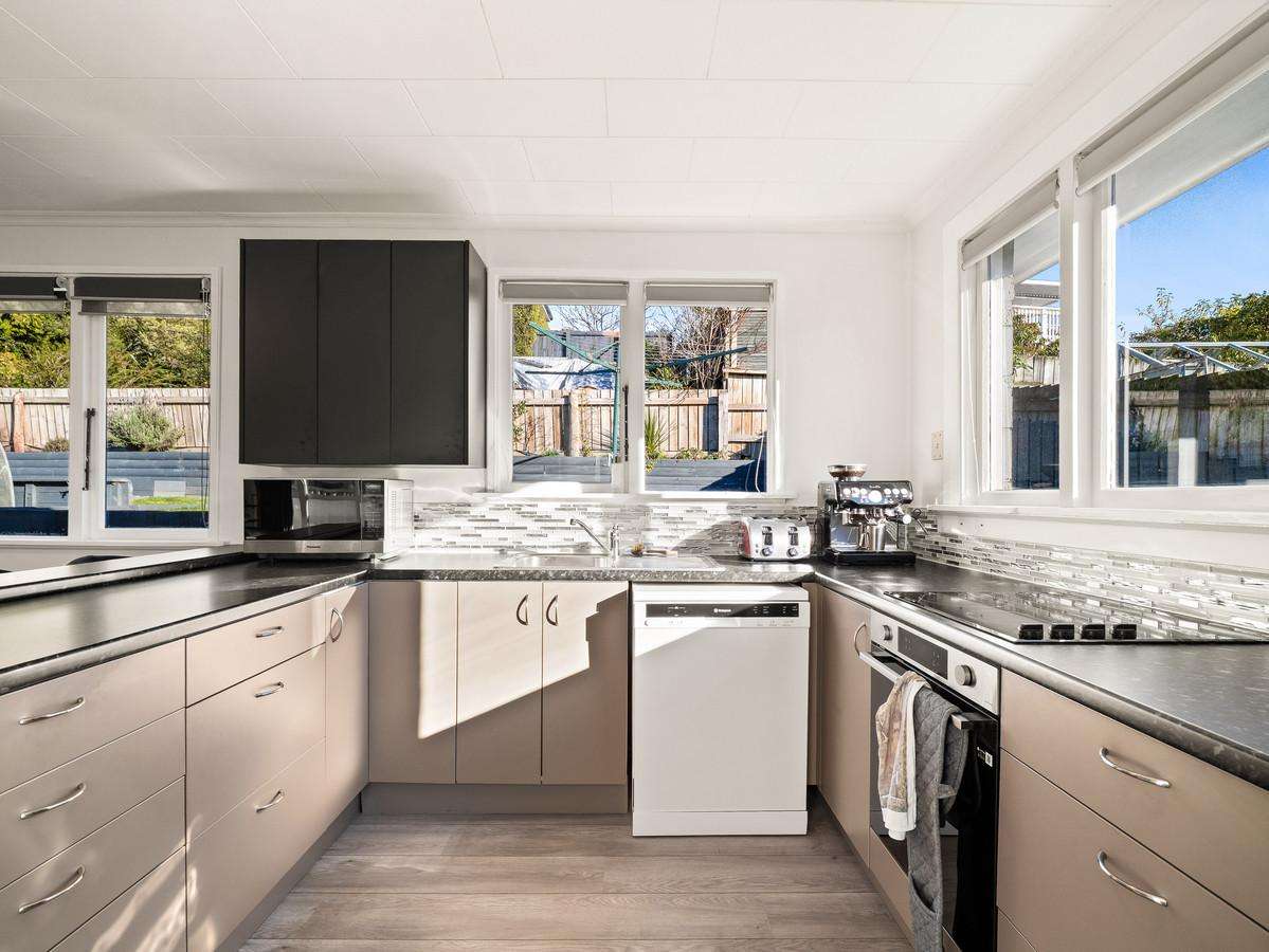 5 Elwyn Crescent_5
