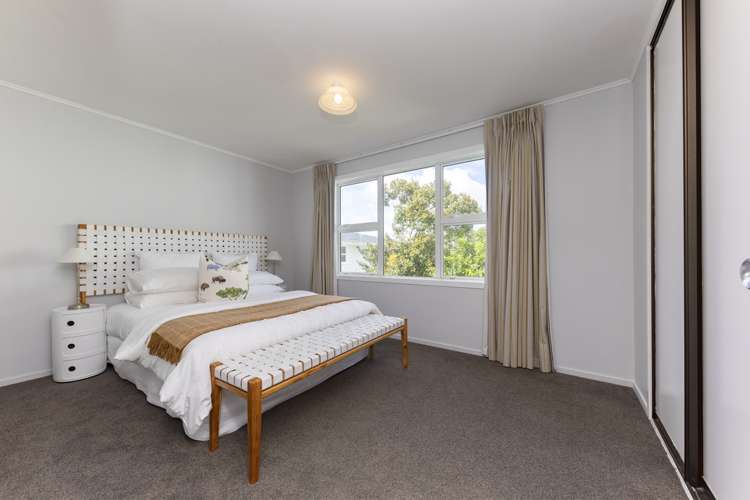 2/8 Matiere Road Onehunga_10