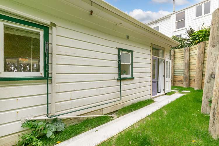 35 Patanga Crescent Thorndon_15