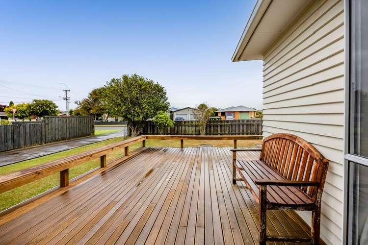 2 Albert Street Hawera_13