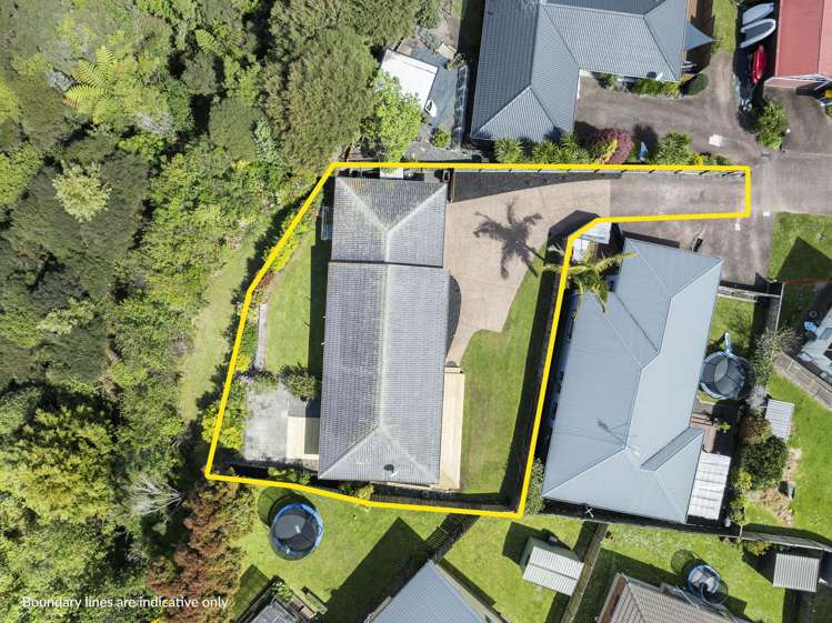 2/63 Gosford Drive Botany Downs_23