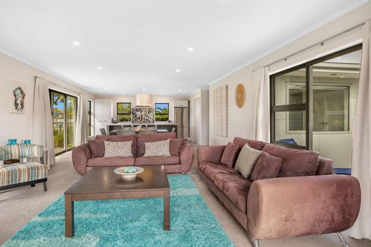 1 Bravo place Whitianga_7