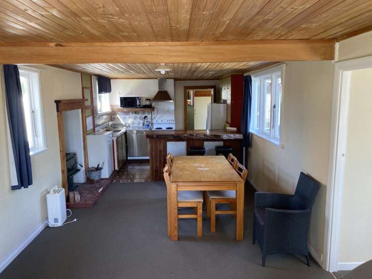 A/4 Kutai Street 11211_1