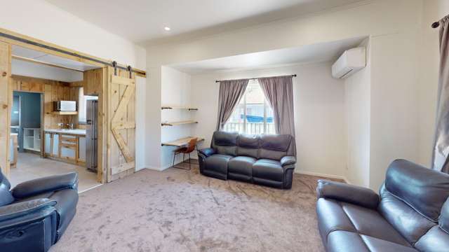 26a Douglas Street 10516_1