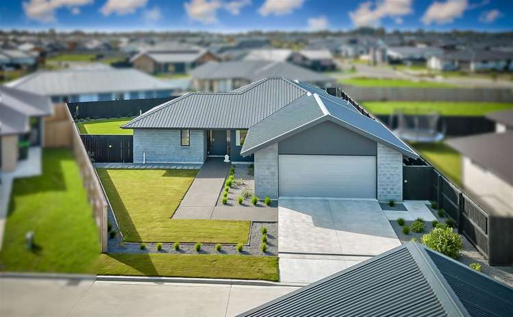 8 Papatahora Drive Lincoln_17