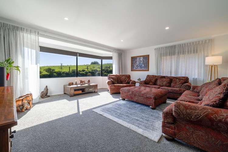 24 Rowe Road Whatawhata_25