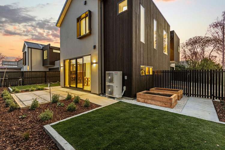 51A Rossall Street Merivale_31