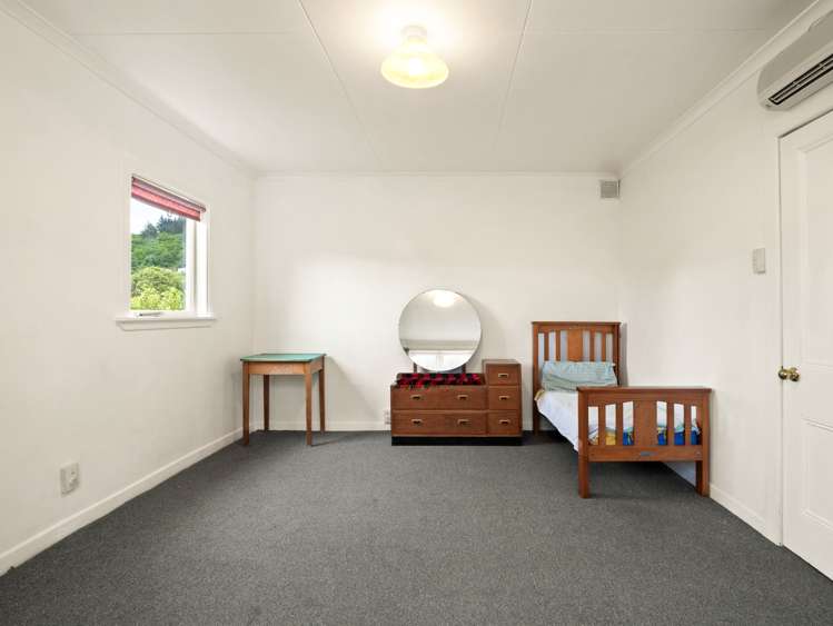 18 Mary Street Port Chalmers_9