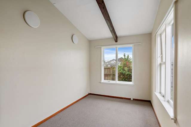 2/14 Frederick Street Waltham_3