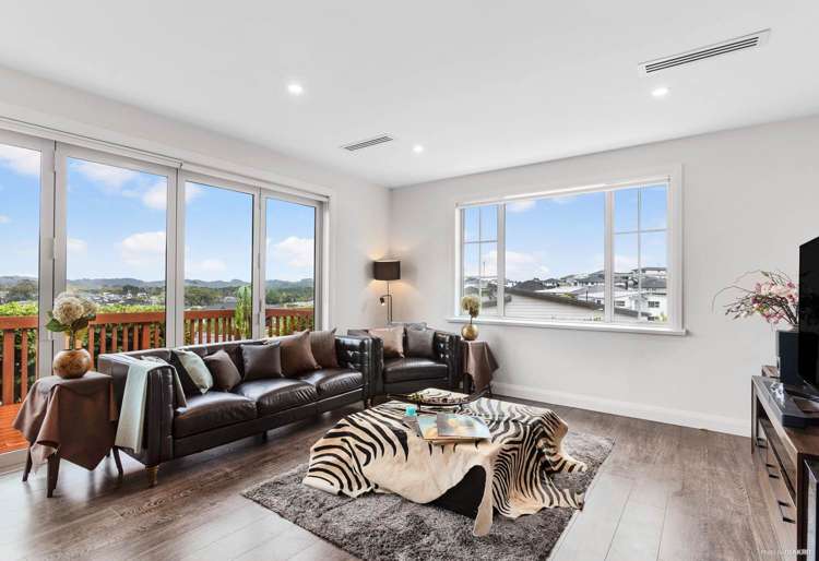 18 Gumdigger Rise Silverdale_2