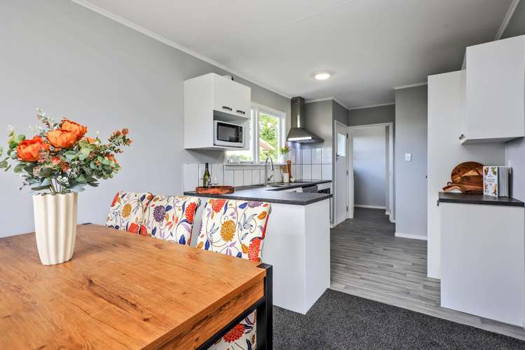 24 Deal Crescent Flaxmere_12