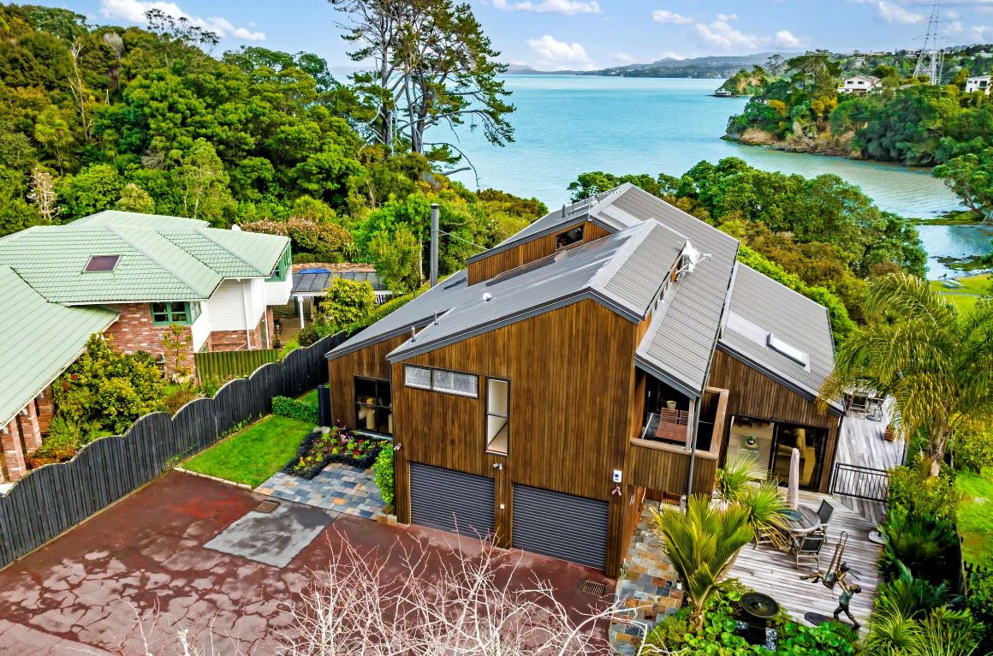 Lynfield couple selling home of 45 years with ‘the best views’ to travel