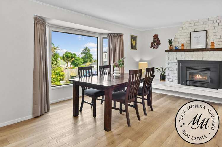 8 Deodar Place Totara Heights_5