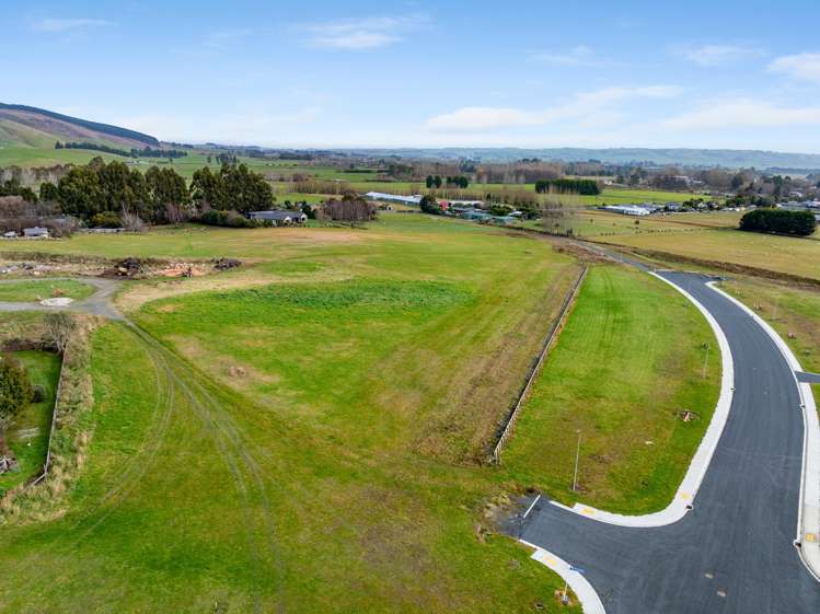 21 Back Road Milton_8