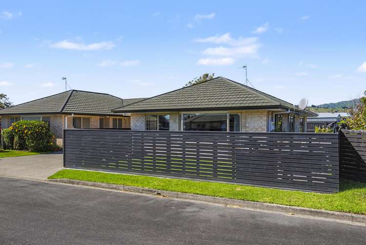 16B Dennis Taylor Court_5