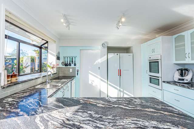 7 Exeter Crescent Springvale_3