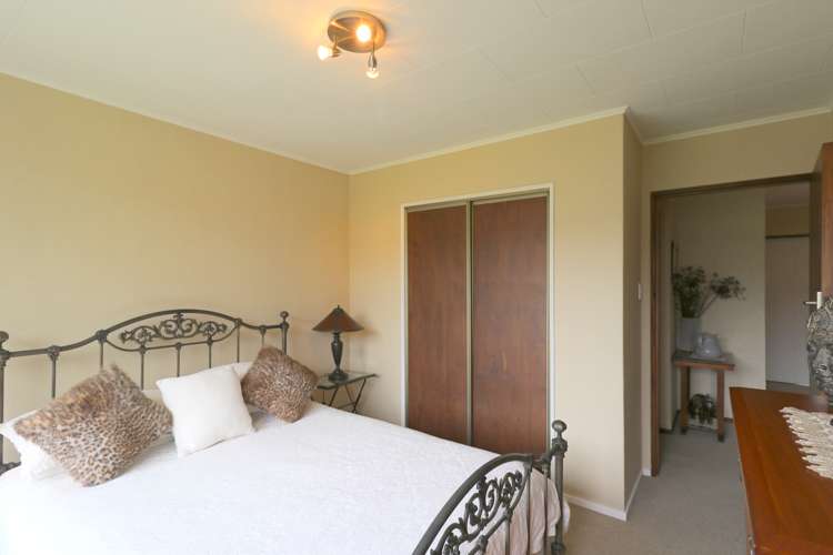 33 Stirling Street Windsor_17