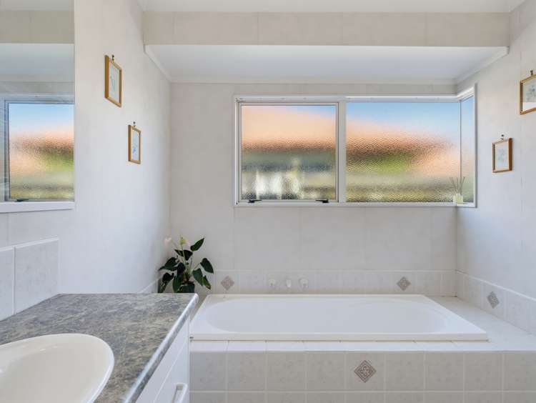 32 Fahey Avenue Mount Maunganui_19