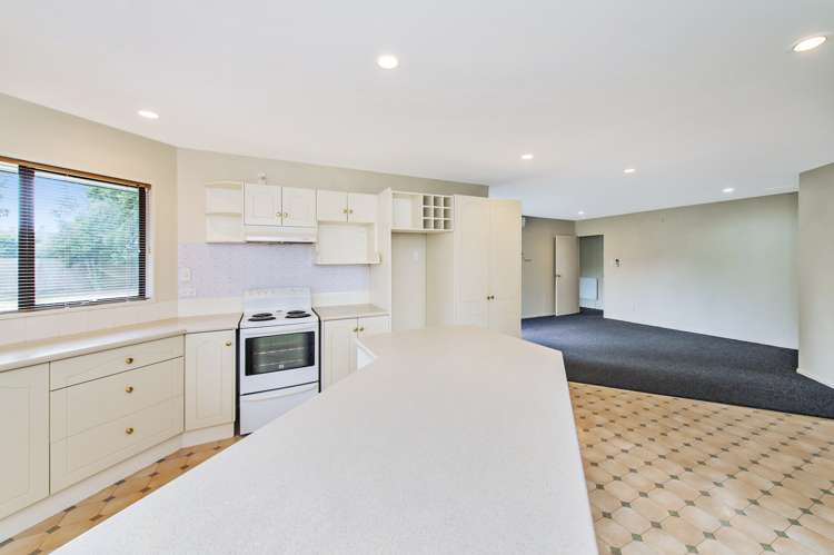 8 Oldham Place Darfield_5