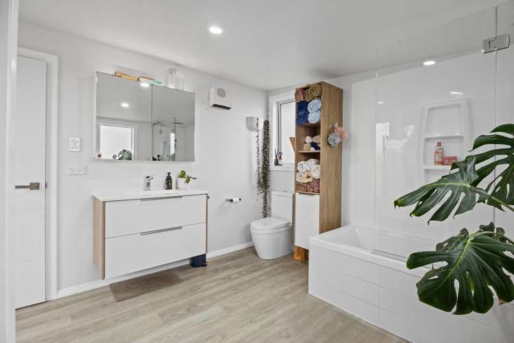 365 Brighton Road Waldronville_10