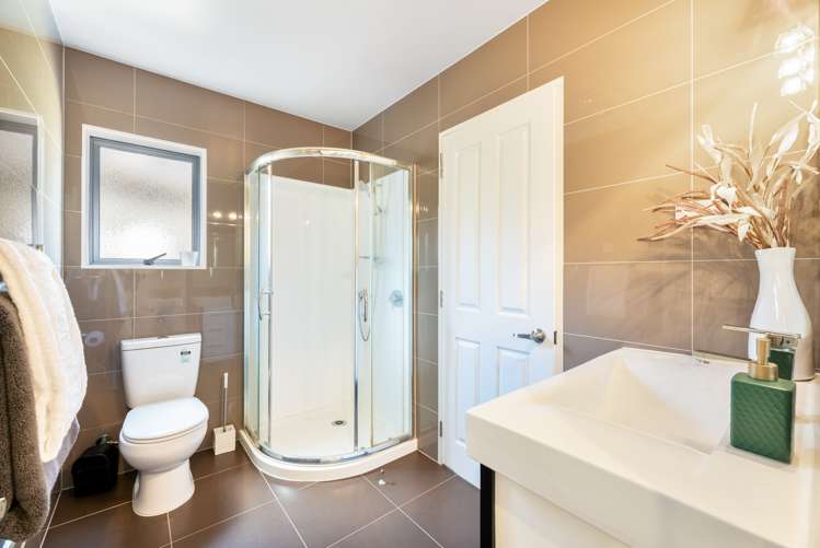 2 Bangla Place Massey_21