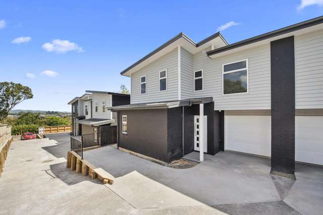 2/120 Horsham Downs Road 2612_4