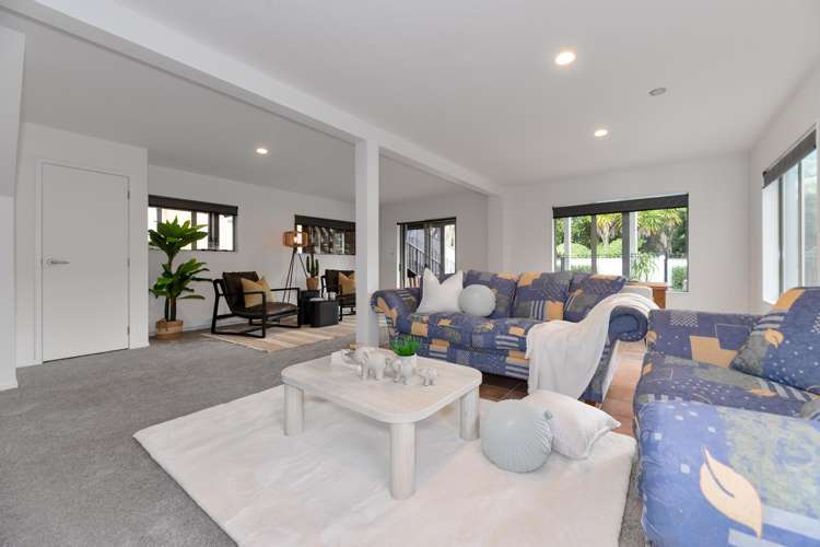 12 Francis Curtis Avenue Blockhouse Bay_12