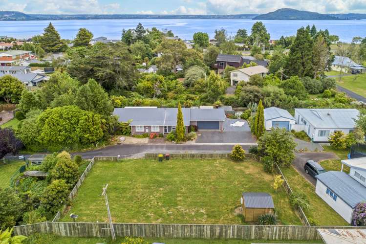 67b Robinson Avenue Holdens Bay_11