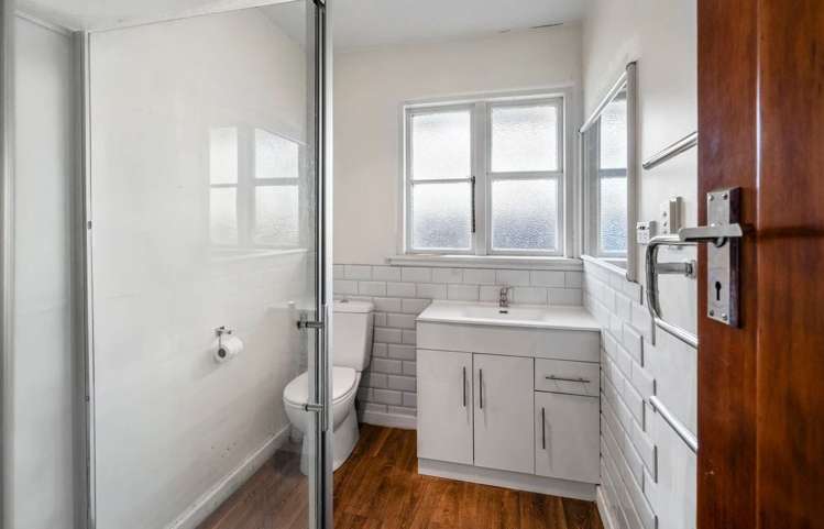 1/5 Clyde Road Upper Riccarton_5