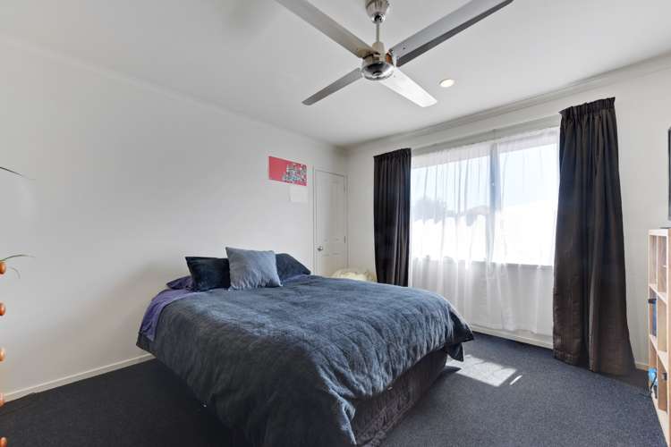 18 Monaco View Stoke_13