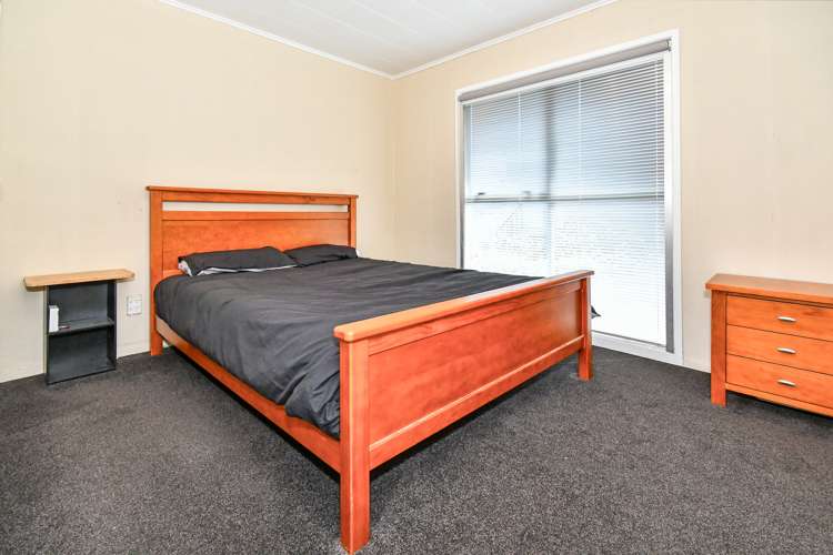 27 Heather Green Avenue Meremere_10