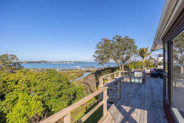 19 Waimana Avenue Northcote Point_27